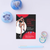 Fitnessraum mit schwarzem und rotem Foto - Trainer Flyer (Einzeln)