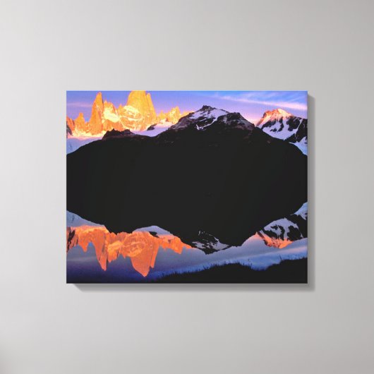 Fitz Roy Group spiegelt sich in Gletscherseen wide Leinwanddruck (Vorderseite)