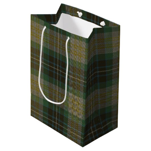 Fitzpatrick Tartan Mittlere Geschenktüte (Vorderseite Schrägansicht)