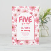 Five ist ein Vibe Daisy Birthday Foto Einladung (Stehend Vorderseite)
