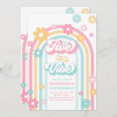 Five ist ein Vibe Groovy Daisy Rainbow 5. Geburtst Einladung (Vorne/Hinten)