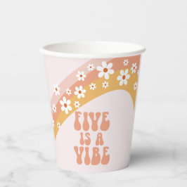 Five ist ein Vibe Groovy Retro Daisy Boho Rainbow Pappbecher