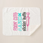 Fixin' Schneiden von Hintern, die auf der Aufklebe Sherpadecke (Vorderseite (Horizontal))