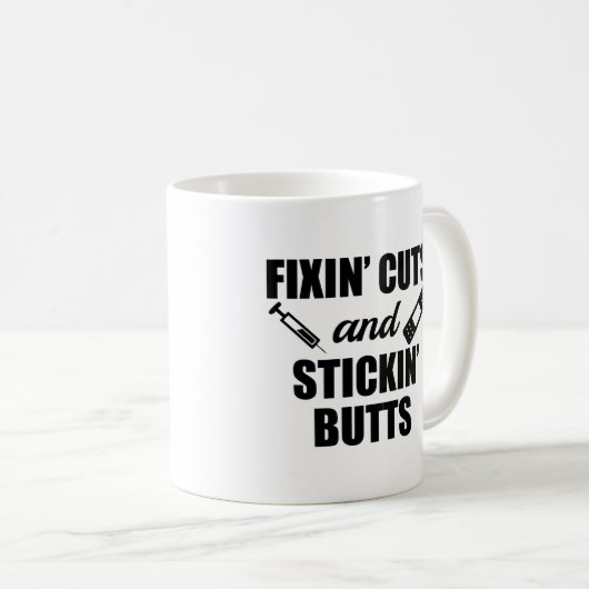 Fixin Schnitte und lustige Krankenschwester-Tasse Kaffeetasse (VorderseiteRechts)