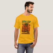Fizz Force Soda Cop T-Shirt – Lustig Retro (Vorne ganz)