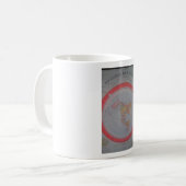 Flache Erdkarte Kaffeetasse (Vorderseite Links)