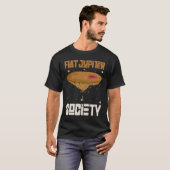 Flache Jupiter-Gesellschaft Jupiter Planet 1 T-Shirt (Vorne ganz)