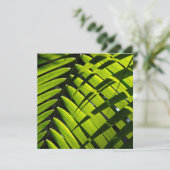 Flachgrusskarte mit grünen Blätter aus Palmen Karte (Stehend Vorderseite)
