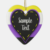 Flag-Flag-Herz mit Text, nicht binär Keramik Ornament (Rechts)