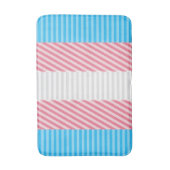 Flag "Funky Boho Stripe Abstrakt Transgender Pride Badematte (Vorderseite Vertikal)