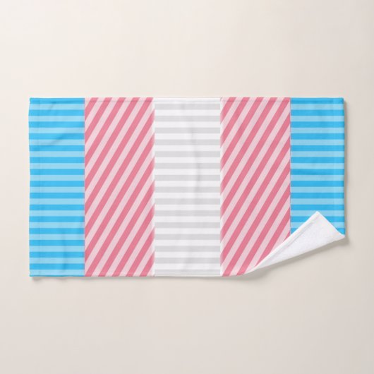Flag "Funky Boho Stripe Abstrakt Transgender Pride Handtuch (Handtuch)