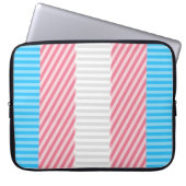 Flag "Funky Boho Stripe Abstrakt Transgender Pride Laptopschutzhülle (Vorderseite)