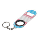 Flag "Funky Boho Stripe Abstrakt Transgender Pride Mini Flaschenöffner (Vorderseite Schrägansicht)
