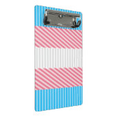 Flag "Funky Boho Stripe Abstrakt Transgender Pride Mini Klemmbrett (Schrägansicht)