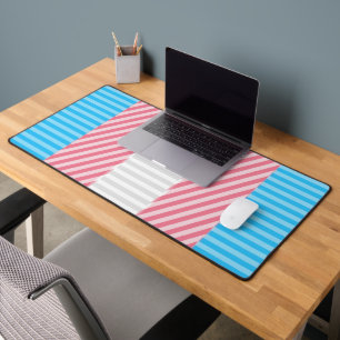 Flag "Funky Boho Stripe Abstrakt Transgender Pride Schreibtischunterlage