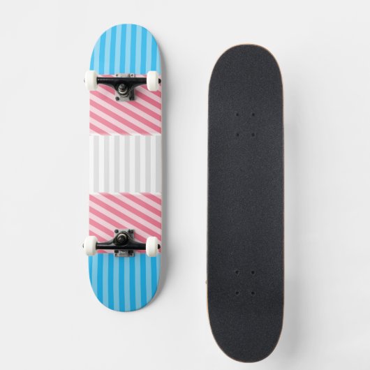 Flag "Funky Boho Stripe Abstrakt Transgender Pride Skateboard (Vorderseite)