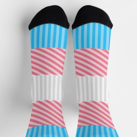 Flag "Funky Boho Stripe Abstrakt Transgender Pride Socken (Oben)
