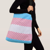 Flag "Funky Boho Stripe Abstrakt Transgender Pride Tragetaschen Mit Langen Trägern (Von Nahem)