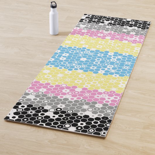 Flag "Funky Geometric Mod Abstrakt Polygender Pril Yogamatte (Beispiel)