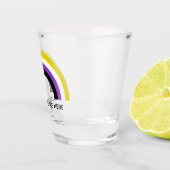 Flag für nicht binäre Regenbogen, nicht binäre Sto Schnapsglas (Rechts)