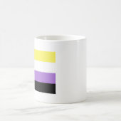 Flag für nichtbinäre Pride Kaffeetasse (Mittel)
