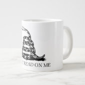 Flag Gadsden Rattlesnake: Revolutionärer Krieg 177 Jumbo-Tasse (Vorderseite Rechts)