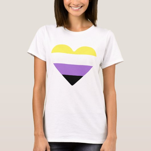 Flag-Herz für nichtbinäre Pride T-Shirt (Vorderseite)