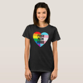 Flag "Mama Hugs Gay Pride Transgender Rainbow" 1 T-Shirt (Vorne ganz)