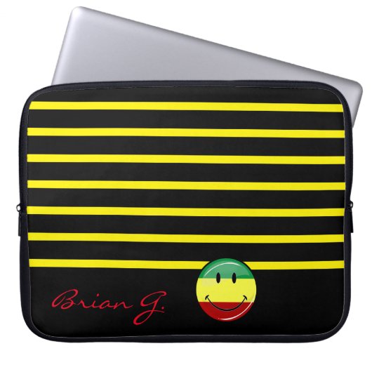 Flag mit glänzenden Runden Lächeln der Rasta-Farbe Laptopschutzhülle (Vorderseite)