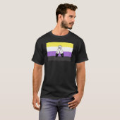 Flag mit zwei Geistern ohne Binärwert T-Shirt (Vorne ganz)