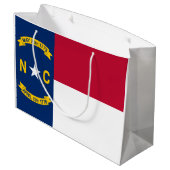 Flag North Carolina Große Geschenktüte (Rückseite Schrägansicht)