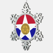 Flag of Dallas, Texas Snowflake Pewter Christmas O Schneeflocken Zinn-Ornament (Rechts)