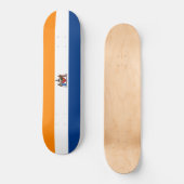 Flagge Albaniens (New York) Skateboard (Vorderseite)