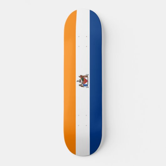 Flagge Albaniens (New York) Skateboard (Vorderseite)