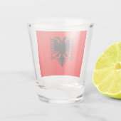 Flagge Albaniens Schnapsglas (Rückseite)