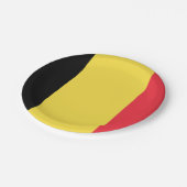 Flagge Belgiens Teller auf Papier (Schrägansicht)