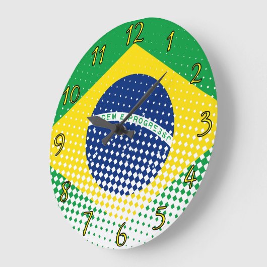 Flagge Brasiliens mit Halftone-Effekt Große Wanduhr (Winkel)