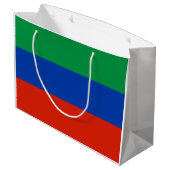 Flagge Dagestans Große Geschenktüte (Rückseite Schrägansicht)