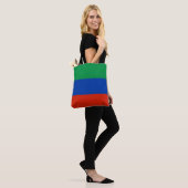 Flagge Dagestans Tasche (Am Model)