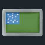 Flagge der grünen Bergbojen Rechteckige Gürtelschnalle<br><div class="desc">Die Green Mountain Boys Fahne, auch Stark Fahne genannt, ist eine Rekonstruktion einer Regimeflagge, die gemeinhin von den Green Mountain Boys verwendet wurde. Der Rest der Green Mountain Boys Fahne, die ursprünglich John Stark gehörte, gehört dem Bennington Museum. Es existiert noch immer als eine der wenigen regionalen Flaggen der Amerikanischen...</div>