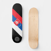 Flagge der Slowakei (vertikale Variante) Skateboard (Vorderseite)