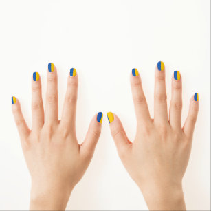 Flagge der Ukraine: Nagelkreuze Minx Nagelkunst