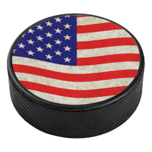 Flagge der USA - grungy Eishockey Puck