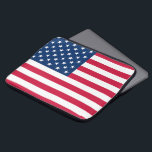 Flagge der USA - USA - Patriotik Laptopschutzhülle<br><div class="desc">USA - USA - Flag - Patriotic - Unabhängigkeitstag - 4. Juli - Anpassbar - Wählen / Fügen Sie Ihren einzigartigen Text / Farbe / Bild - Make Your Special Gift - Neu formatieren und verschieben oder entfernen und hinzufügen / Bild mit Anpassungstool. Sie können Designs auch auf mehr als...</div>