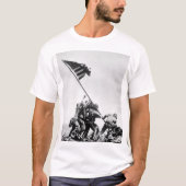 Flagge, die auf Iwo Jima_War Bild anhebt T-Shirt (Vorderseite)