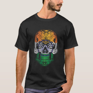 Flagge für Indiens Schädel und Rose T-Shirt