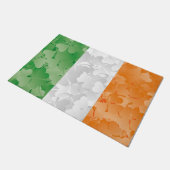 Flagge Irlands mit Kleeblättern Fußmatte (Schrägansicht)