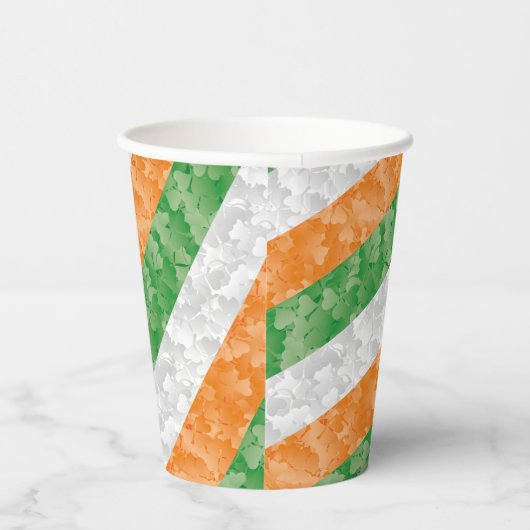 Flagge Irlands mit Kleeblättern Pappbecher (Rechts)