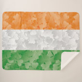 Flagge Irlands mit Kleeblättern Sherpadecke (Vorderseite (Horizontal))
