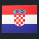 Flagge Kroatiens Notizblock<br><div class="desc">In diesem Design ist die Nationalflagge Kroatiens zu sehen, das ein Land in Südosteuropa ist. Es grenzt im Nordwesten an Slowenien, im Nordosten an Ungarn, im Osten an Serbien, im Südosten an Bosnien und Herzegowina und Montenegro und im Südosten an Italien an eine Seegrenze. Die Stadt der Hauptstadt ist Zagreb;...</div>